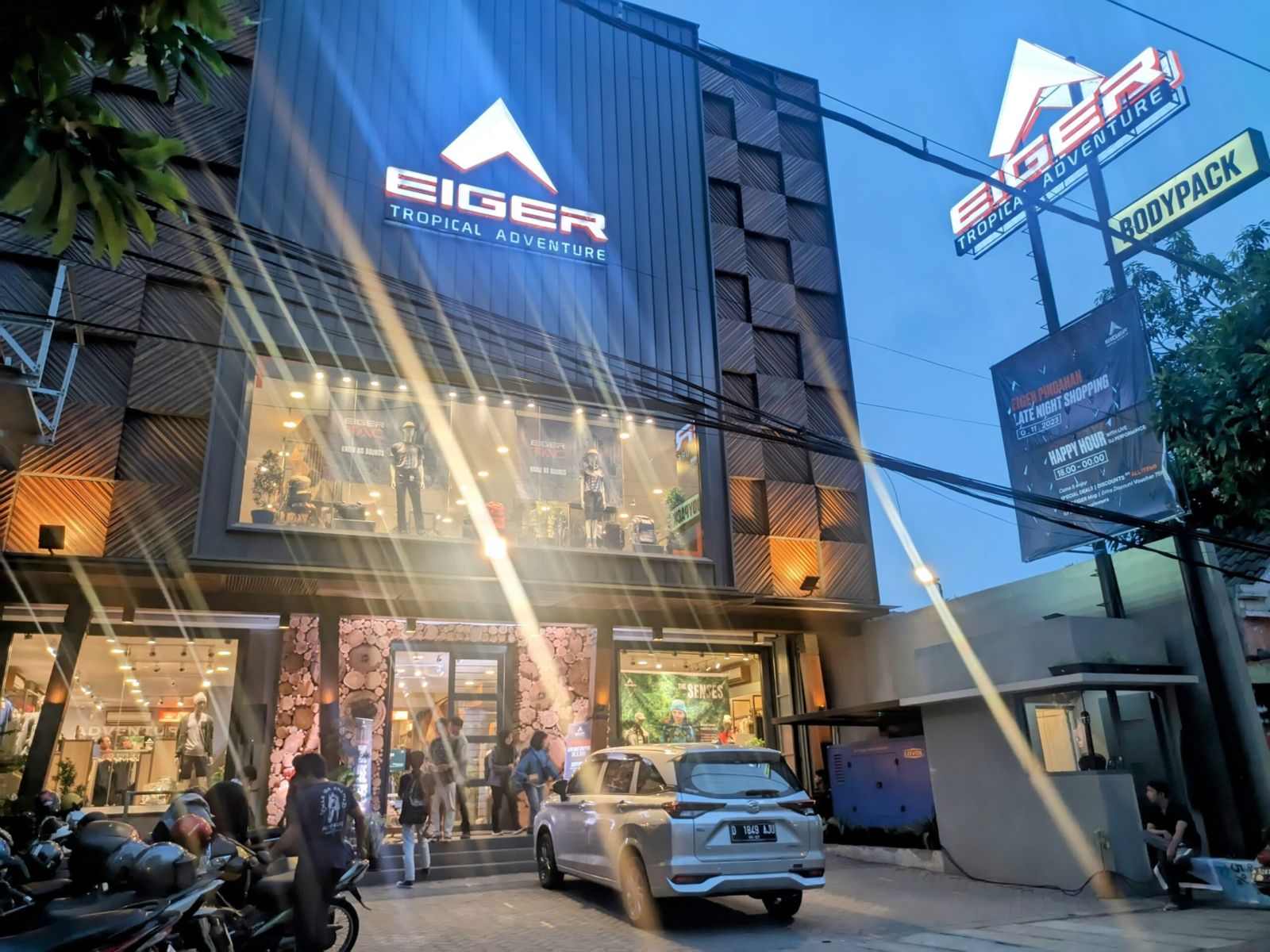 Mall Baru vs Tradisi Parcel Lebaran: Siapa yang Akan Menang di Cilacap?